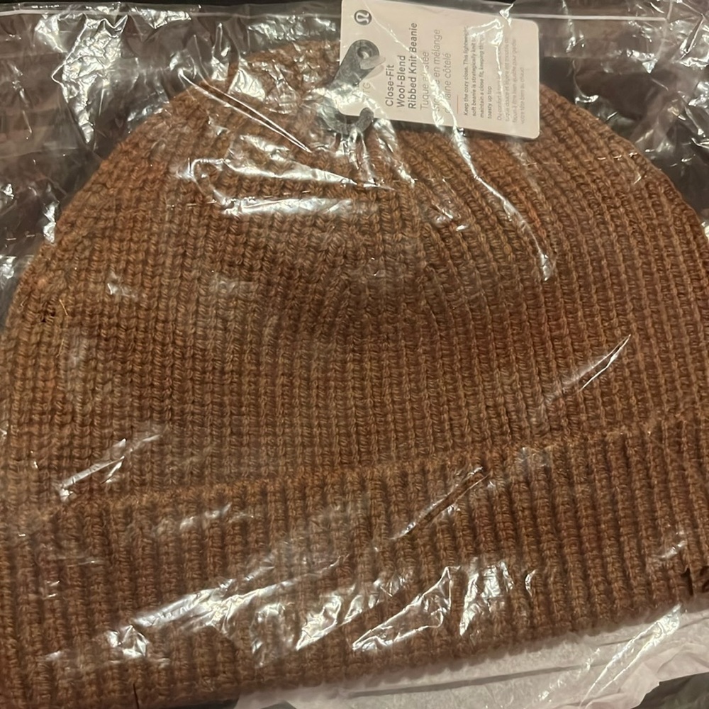 lululemon beanie